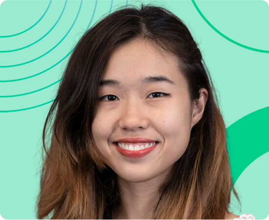 Employee spotlight picture for Tze Ni Yeoh.